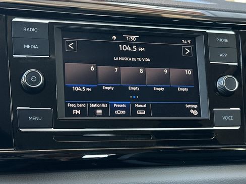 Used 2022 Volkswagen Taos S FWD image 19