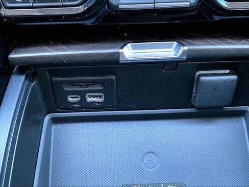 Certified 2021 GMC Yukon XL Denali image 25