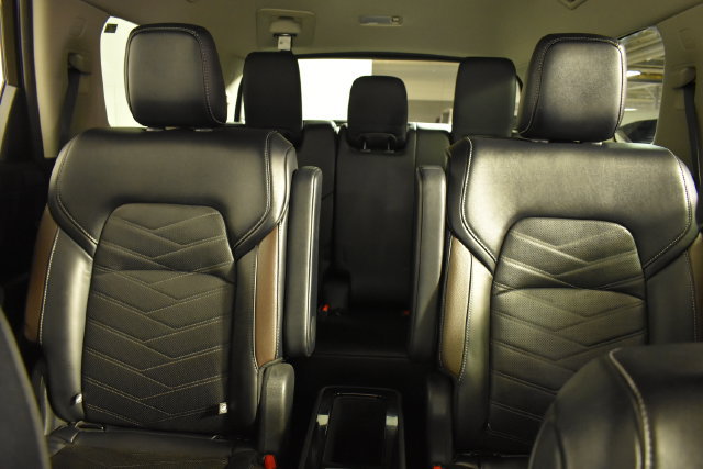 Certified 2024 Nissan Pathfinder Platinum AWD/4WD image 26