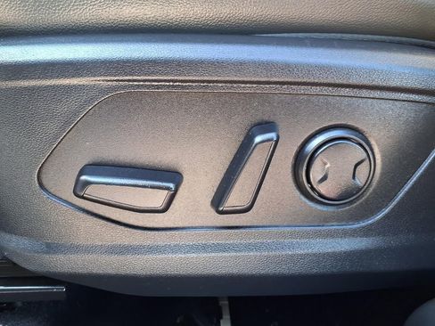 Used 2024 Hyundai Santa Cruz Limited image 27