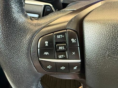 Used 2020 Ford Explorer XLT w/ Equipment Group 202A RWD image 17