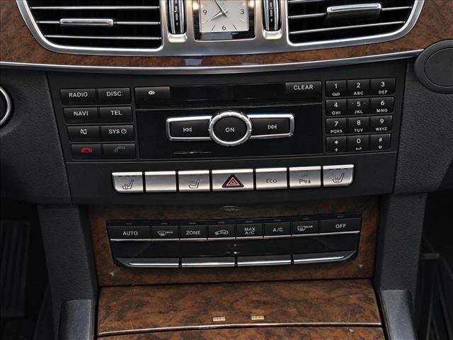 Used 2014 Mercedes-Benz E 350 4MATIC Wagon image 9