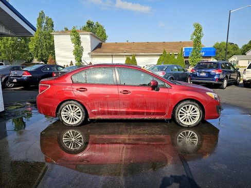 Used 2013 Subaru Impreza 2.0i Premium w/ Alloy Wheel Pkg + Moonroof image 12