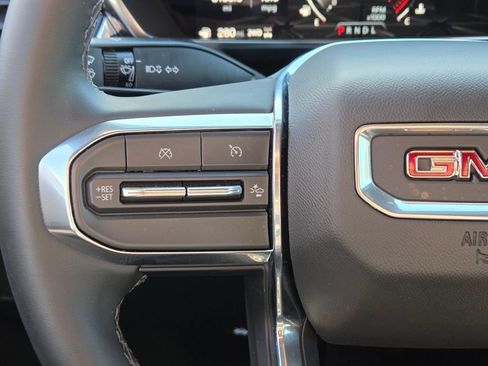 Used 2025 GMC Canyon Elevation w/ Convenience Package AWD/4WD image 25