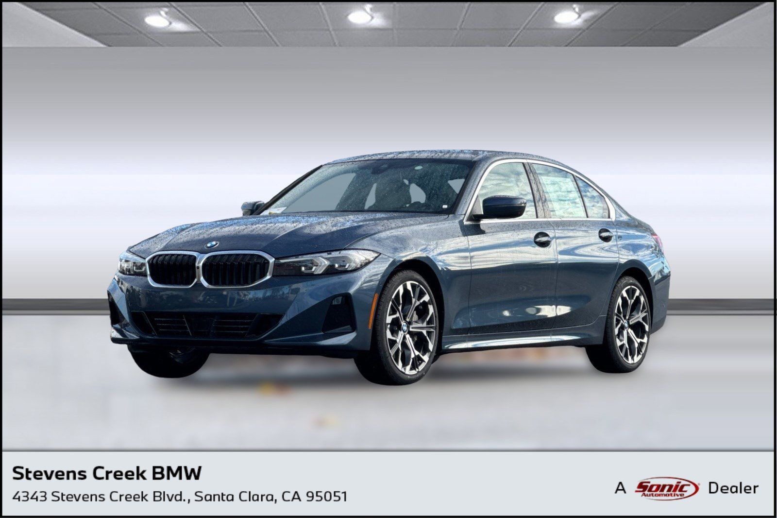 Used 2026 BMW 330i Sedan w/ Premium Package RWD image 1