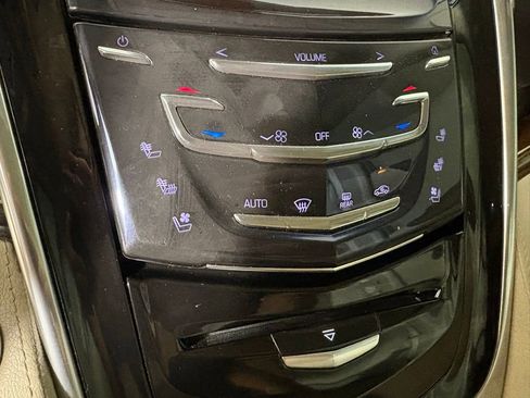 Used 2017 Cadillac Escalade Premium Luxury image 33