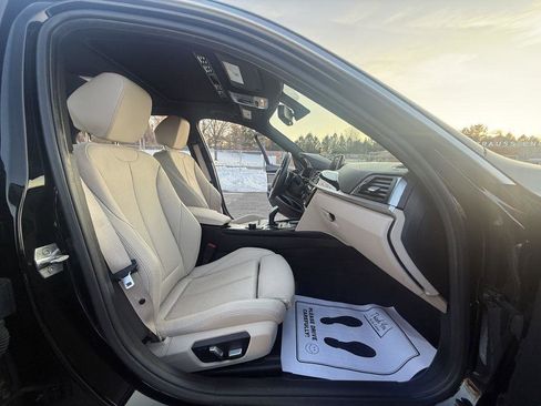 Used 2017 BMW 330i xDrive Sedan image 18