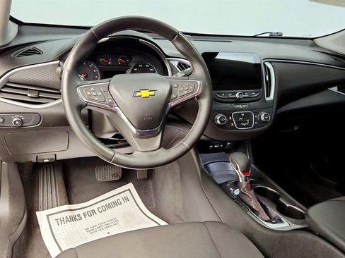 Used 2024 Chevrolet Malibu RS FWD image 11