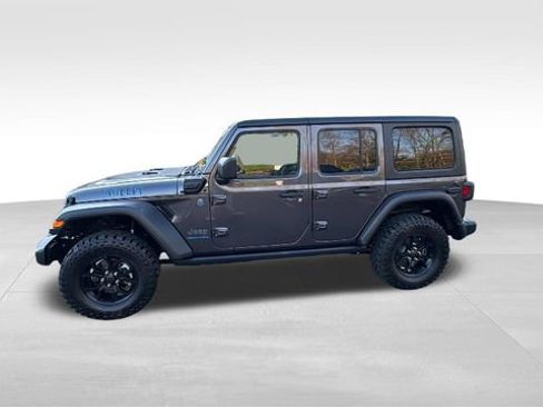 Used 2025 Jeep Wrangler Unlimited Sport S 4xe image 4