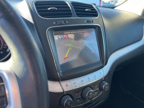 Used 2015 Dodge Journey R/T w/ Flexible Seating Group image 24