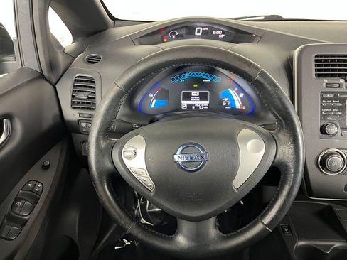 Used 2013 Nissan Leaf S w/ Charger Pkg image 23