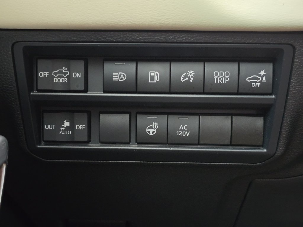 Used 2024 Toyota Tundra 1794 Edition AWD/4WD image 38