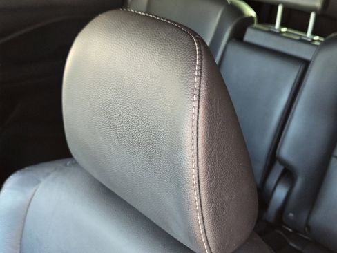 Used 2020 Honda Pilot Touring image 16