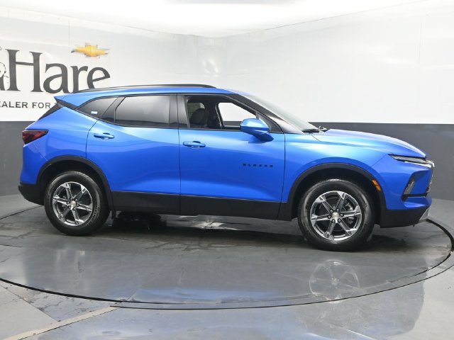 New 2026 Chevrolet Blazer LT w/ Convenience Package FWD image 1