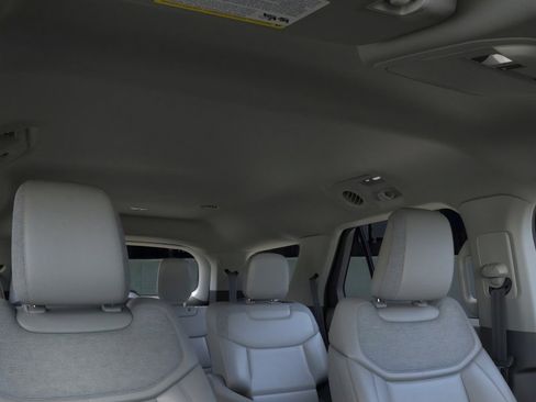 New 2026 Ford Explorer Active w/ Active Comfort Package image 22