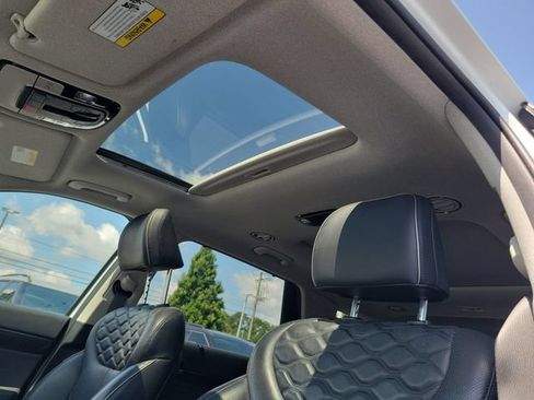 Used 2022 Hyundai Palisade Limited FWD image 16