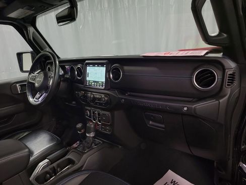 Used 2022 Jeep Wrangler Unlimited Rubicon 4xe w/ Cold Weather Group image 25