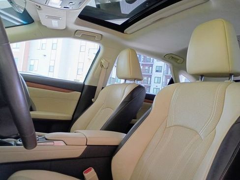 Used 2017 Lexus RX 350 AWD w/ Premium Package image 33