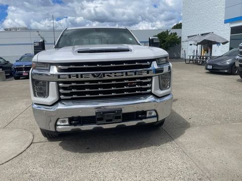 Used 2020 Chevrolet Silverado 2500 LTZ w/ LTZ Plus Package AWD/4WD image 2