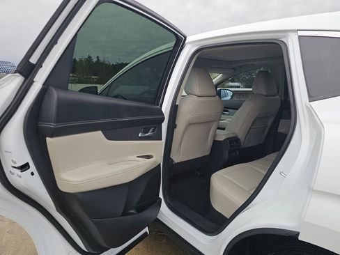 Used 2025 Nissan Murano SL image 18