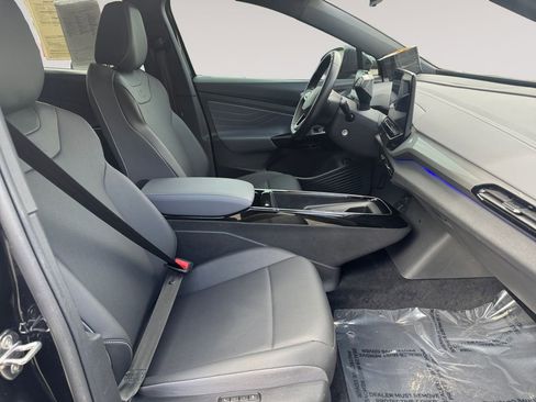 Used 2023 Volkswagen ID.4 Pro S image 15