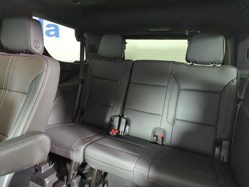 Used 2026 Chevrolet Tahoe High Country AWD/4WD image 33