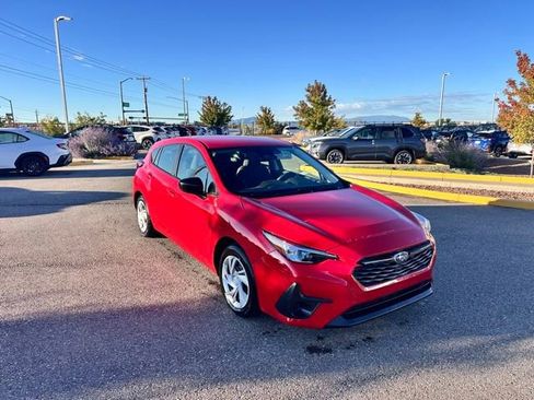 Used 2025 Subaru Impreza 2.0i image 1