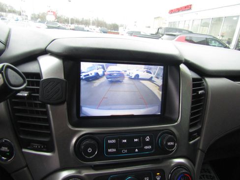 Used 2019 Chevrolet Tahoe LT image 28