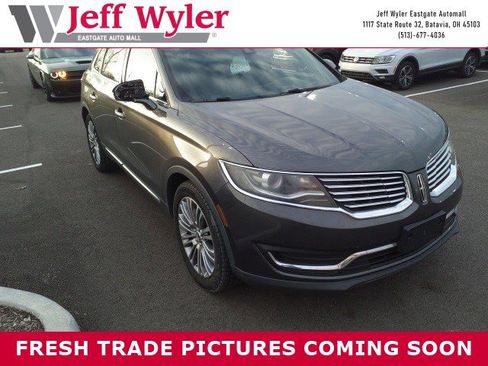 Used 2017 Lincoln MKX Reserve w/ Lincoln MKX Climate Package image 1