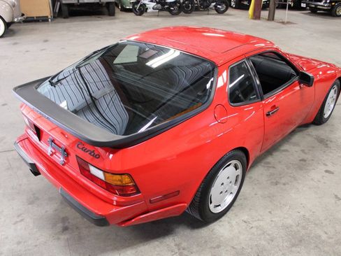 Used 1987 Porsche 944 Turbo RWD image 18