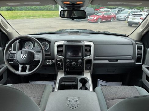 Used 2018 RAM 1500 SLT AWD/4WD image 20