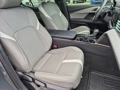 Used 2025 Toyota Camry SE w/ Multimedia Upgrade Package FWD image 32