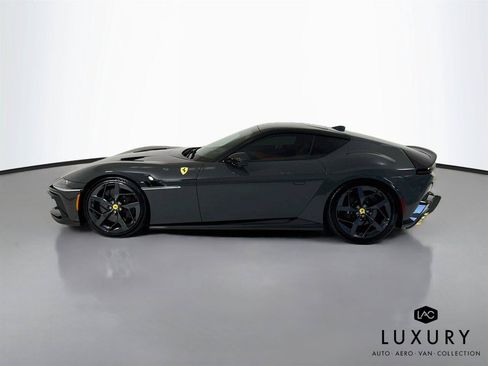 Used 2025 Ferrari 12Cilindri RWD image 9