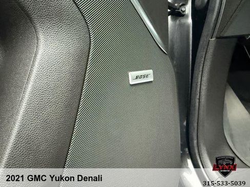 Used 2021 GMC Yukon Denali w/ Denali Premium Package image 43