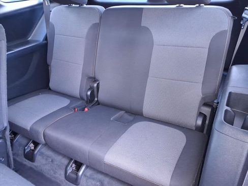 Used 2021 Chevrolet Traverse LS AWD/4WD image 14