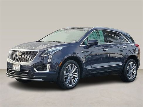 Used 2025 Cadillac XT5 Premium Luxury w/ Technology Package image 6