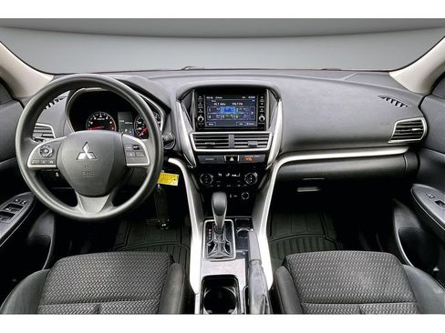 Used 2018 Mitsubishi Eclipse Cross ES FWD image 16