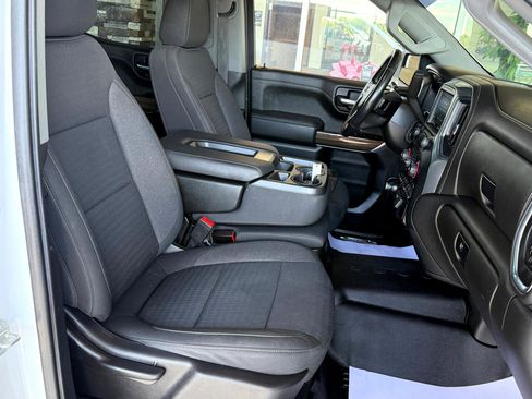 Used 2022 Chevrolet Silverado 1500 RST image 14