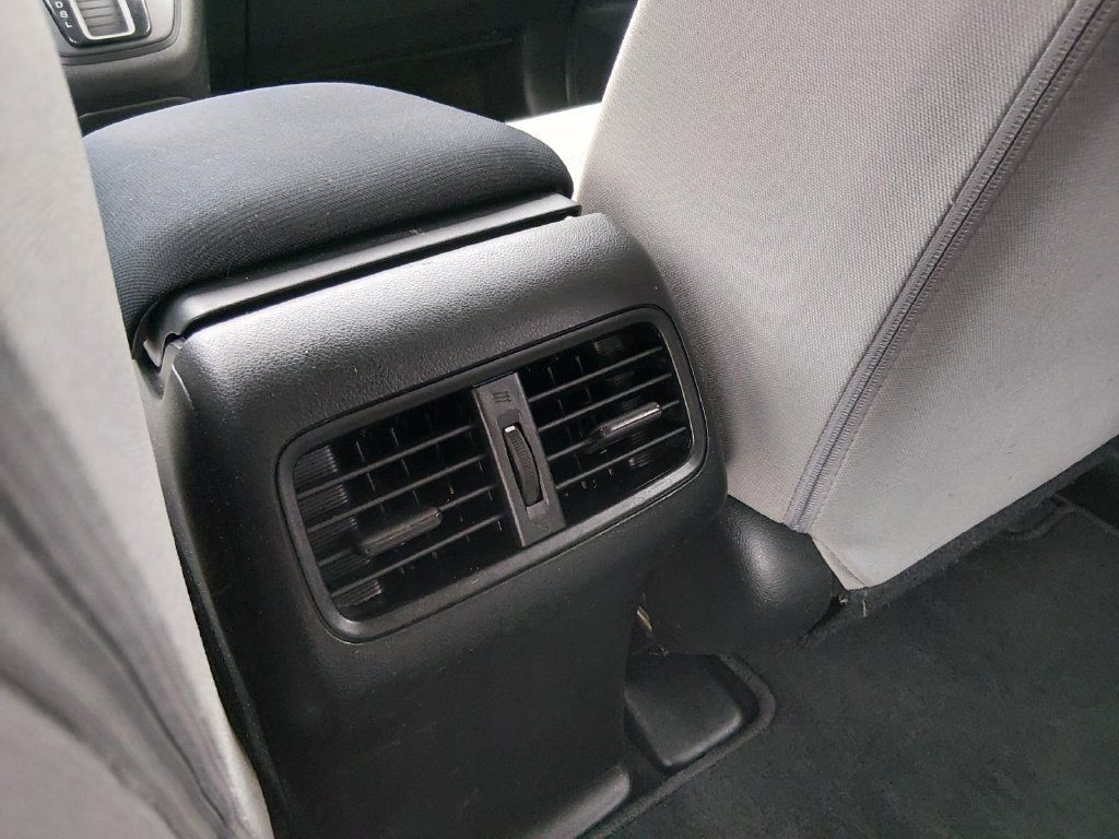 Used 2016 Honda CR-V SE image 13