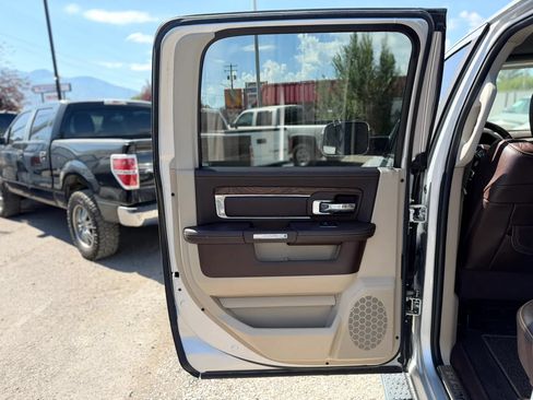 Used 2016 RAM 1500 Laramie Longhorn AWD/4WD image 27