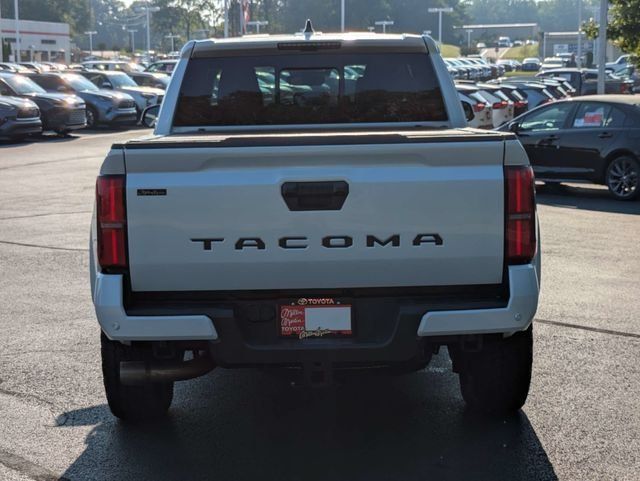 Used 2024 Toyota Tacoma TRD Sport w/ TRD Sport Upgrade Package RWD image 5