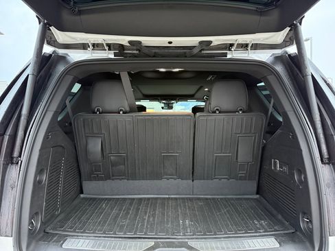 Used 2024 GMC Yukon Denali Ultimate image 36