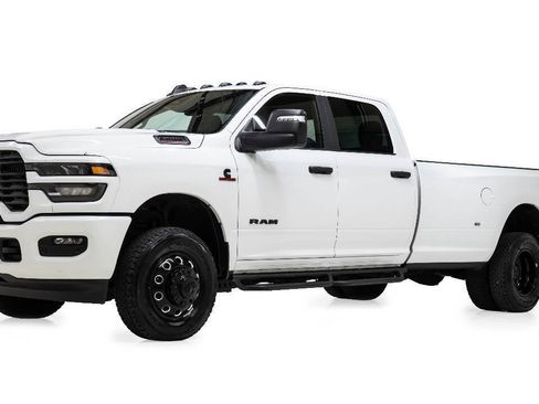 Used 2026 RAM 3500 Big Horn AWD/4WD image 2