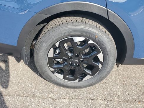 New 2026 Kia Sorento S FWD image 39