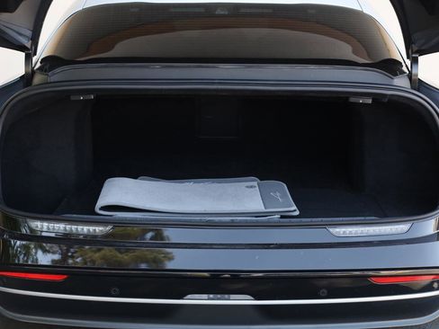 Used 2025 Lucid Air Touring AWD/4WD image 10