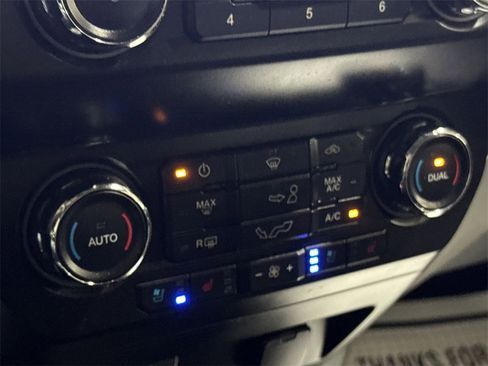 Used 2020 Ford F150 Lariat image 15