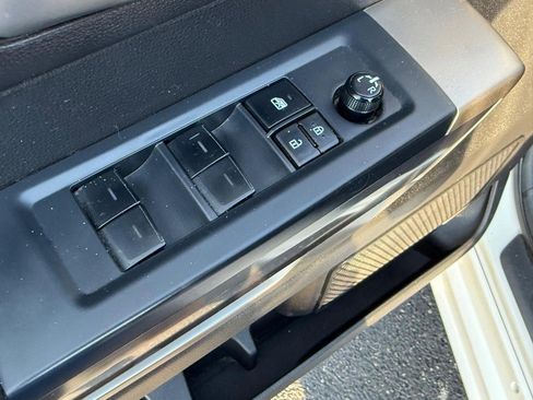 Used 2022 Toyota Tundra SR5 image 16