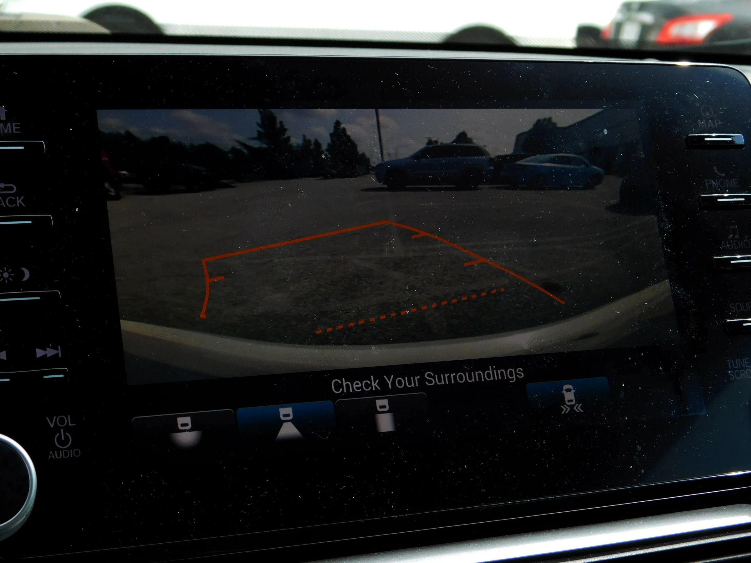 Used 2019 Honda Accord Touring image 15