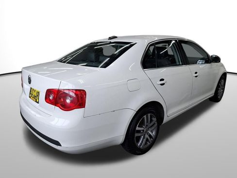 Used 2006 Volkswagen Jetta TDI image 6