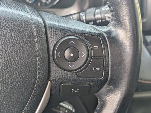 Used 2017 Toyota RAV4 SE image 20